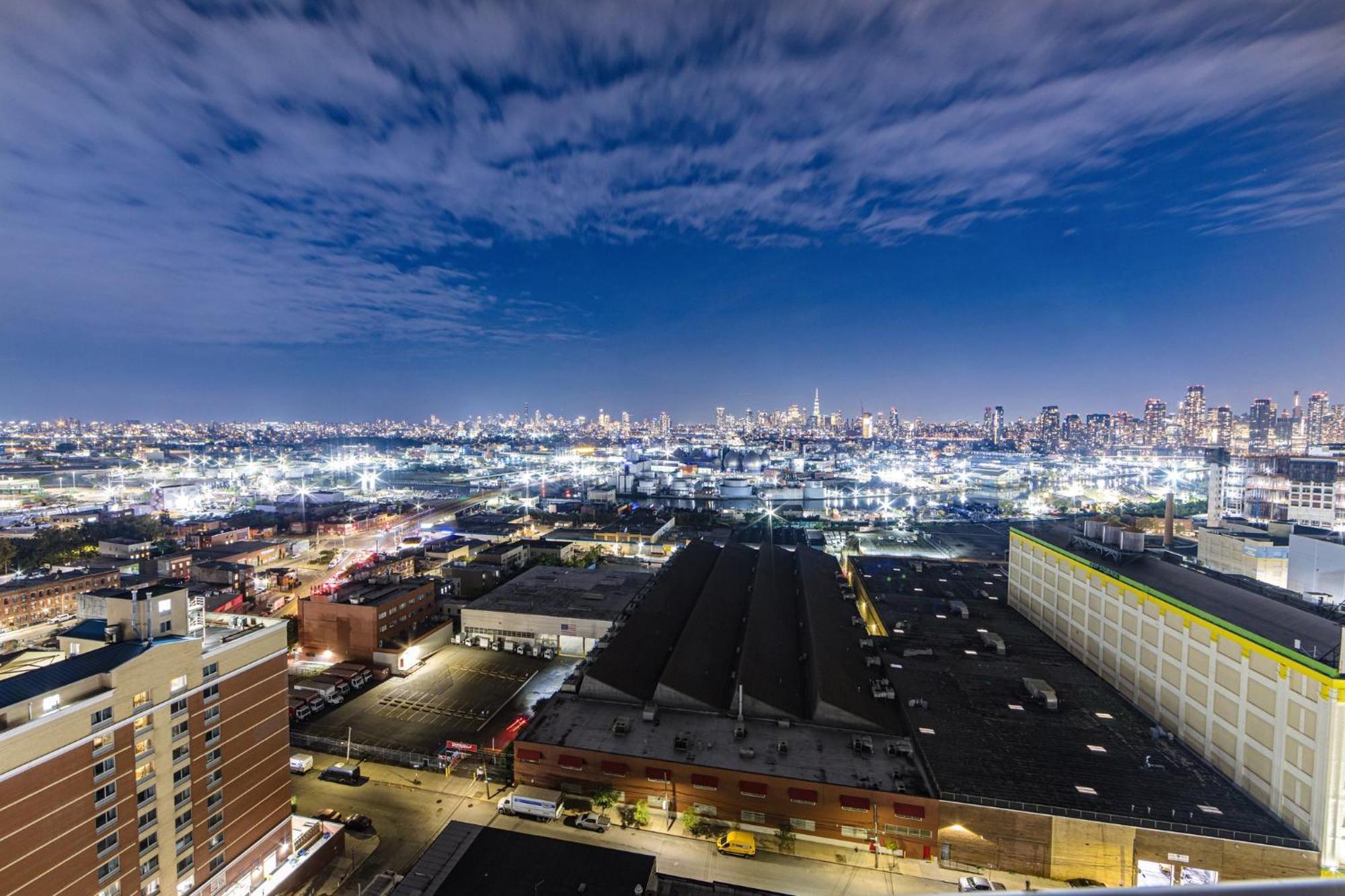 Holiday Inn Express Long Island City E - New York By Ihg Esterno foto