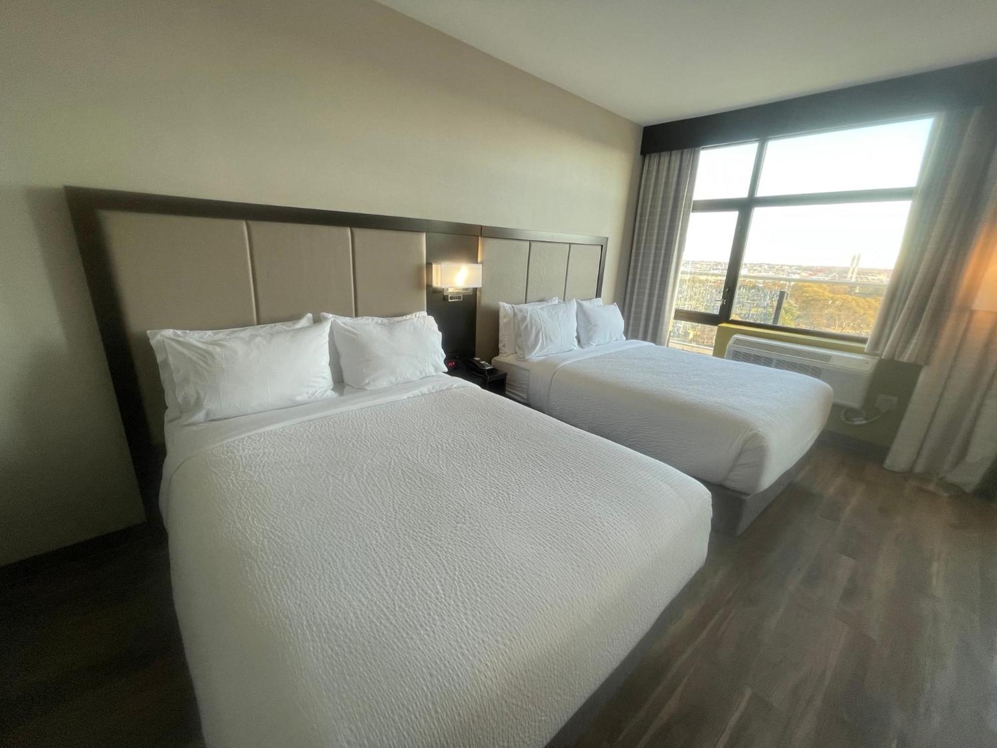 Holiday Inn Express Long Island City E - New York By Ihg Esterno foto