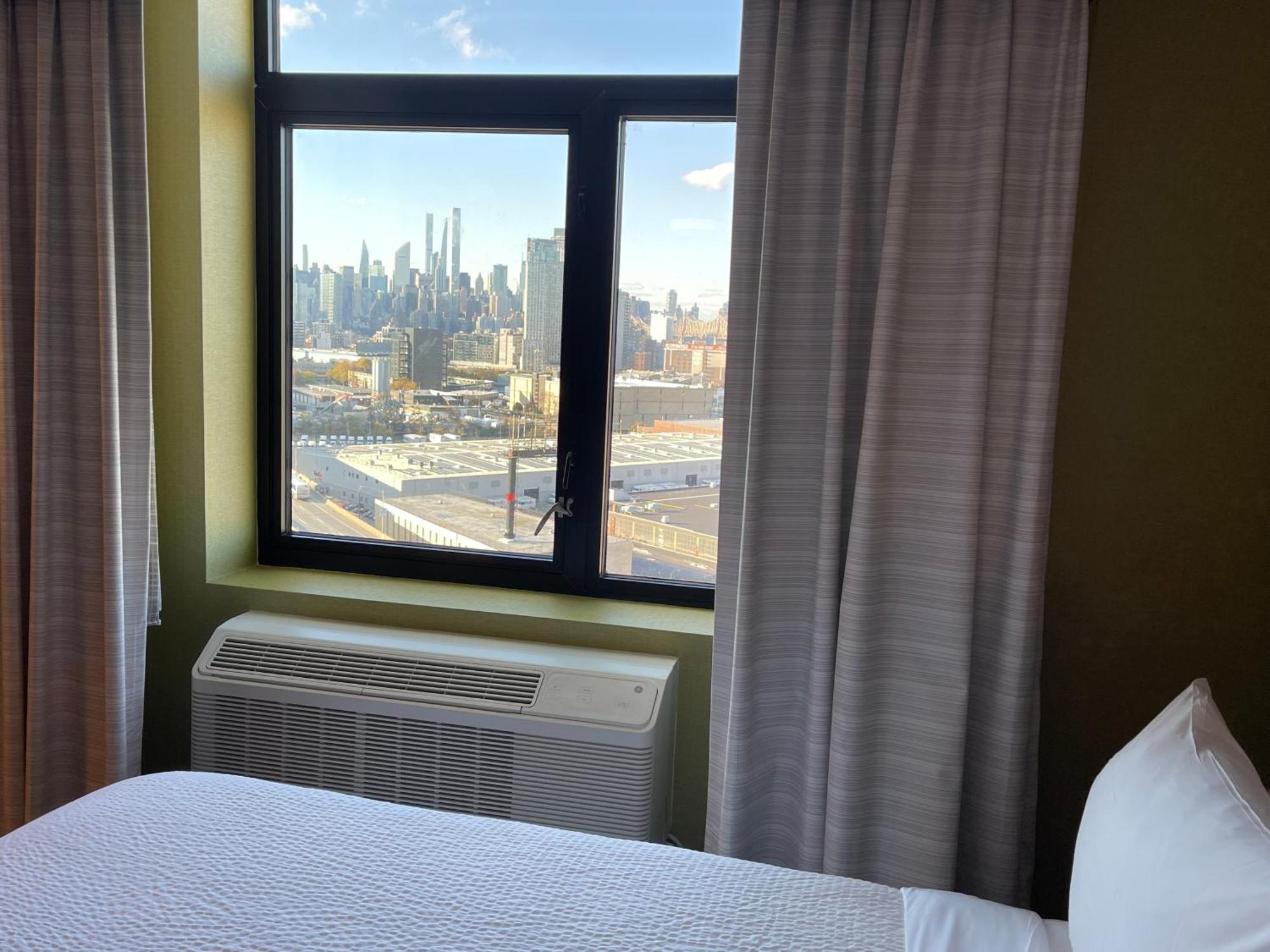 Holiday Inn Express Long Island City E - New York By Ihg Esterno foto